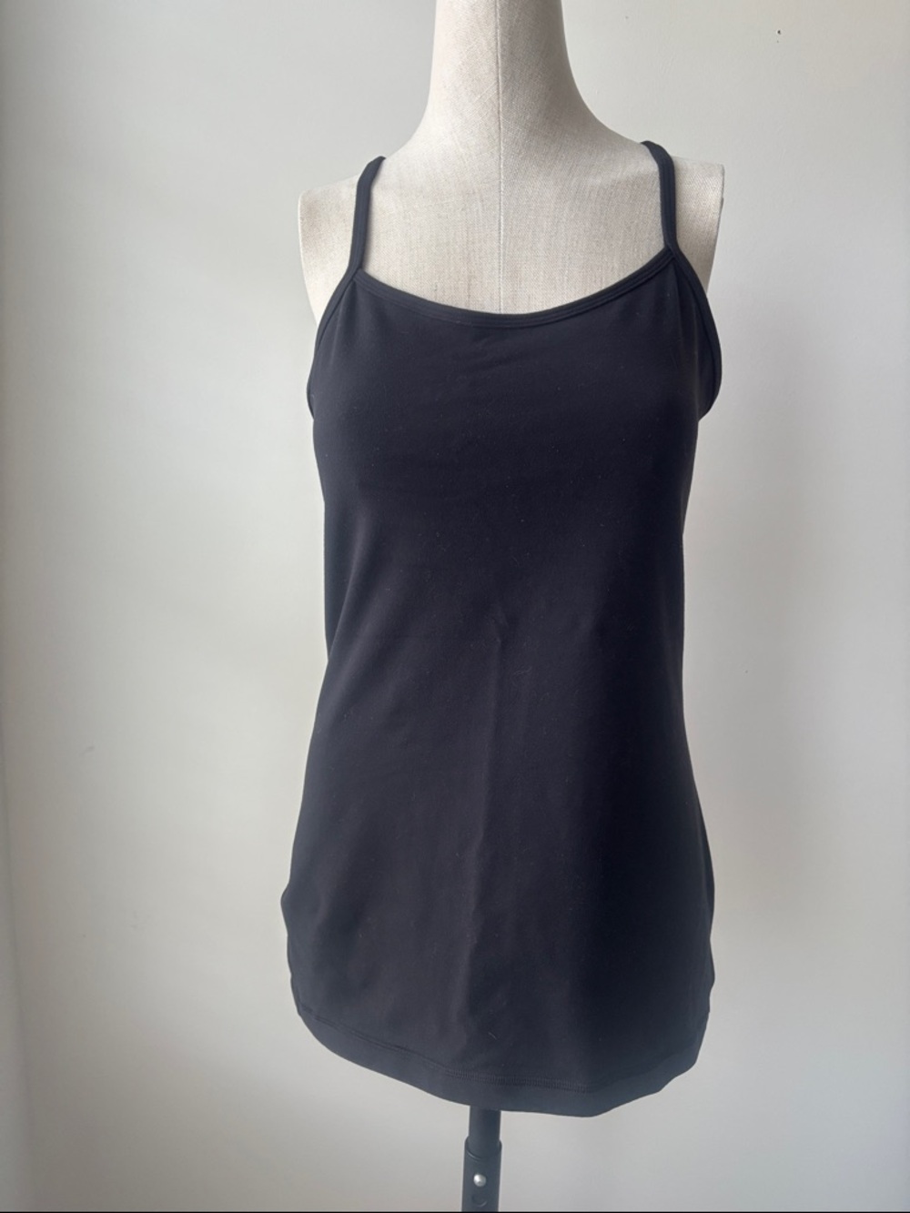 Lululemon Tank Top Women’s 6 Black Strappy Back Activewear Yoga Camisole Pilates